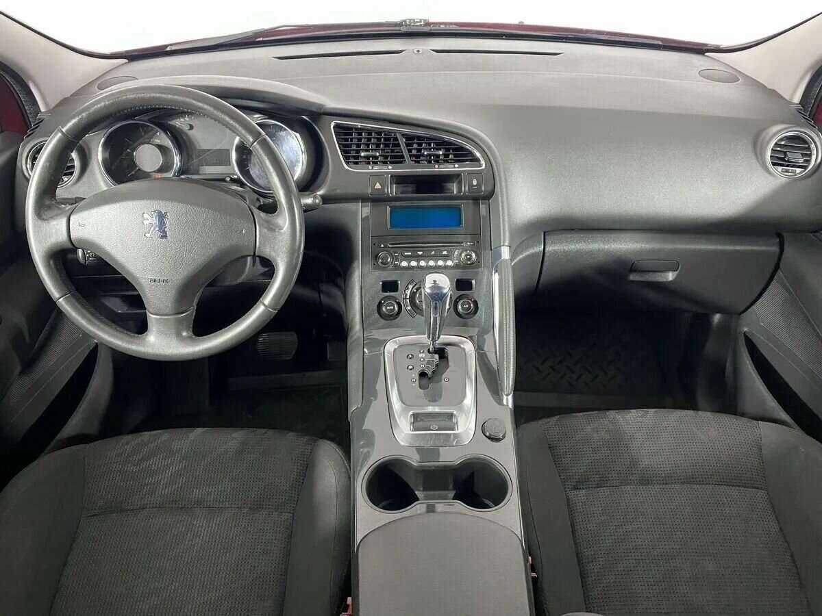 Peugeot 3008 б/у, 2012, Автоматическая. Фото: #9