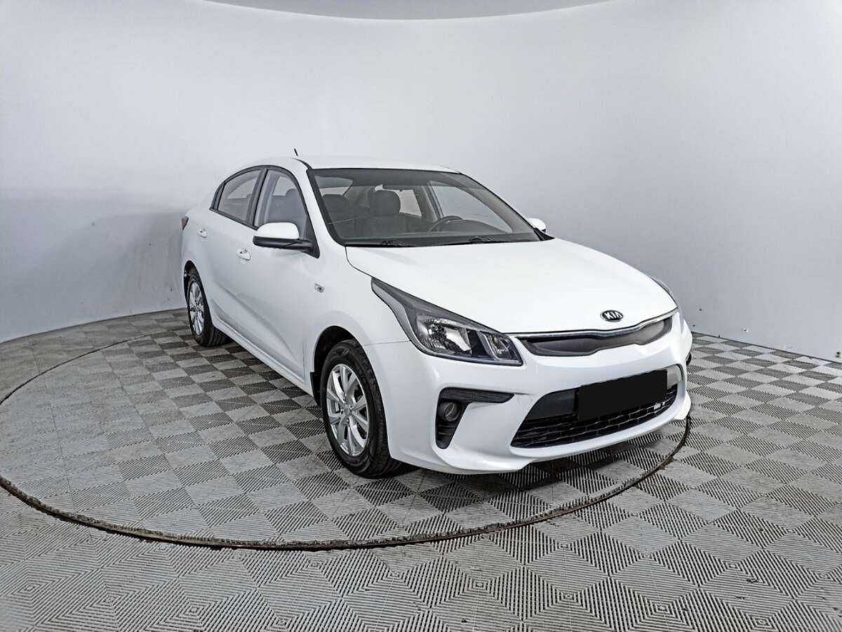 Kia Rio б/у, 2018, Автоматическая. Фото: #2
