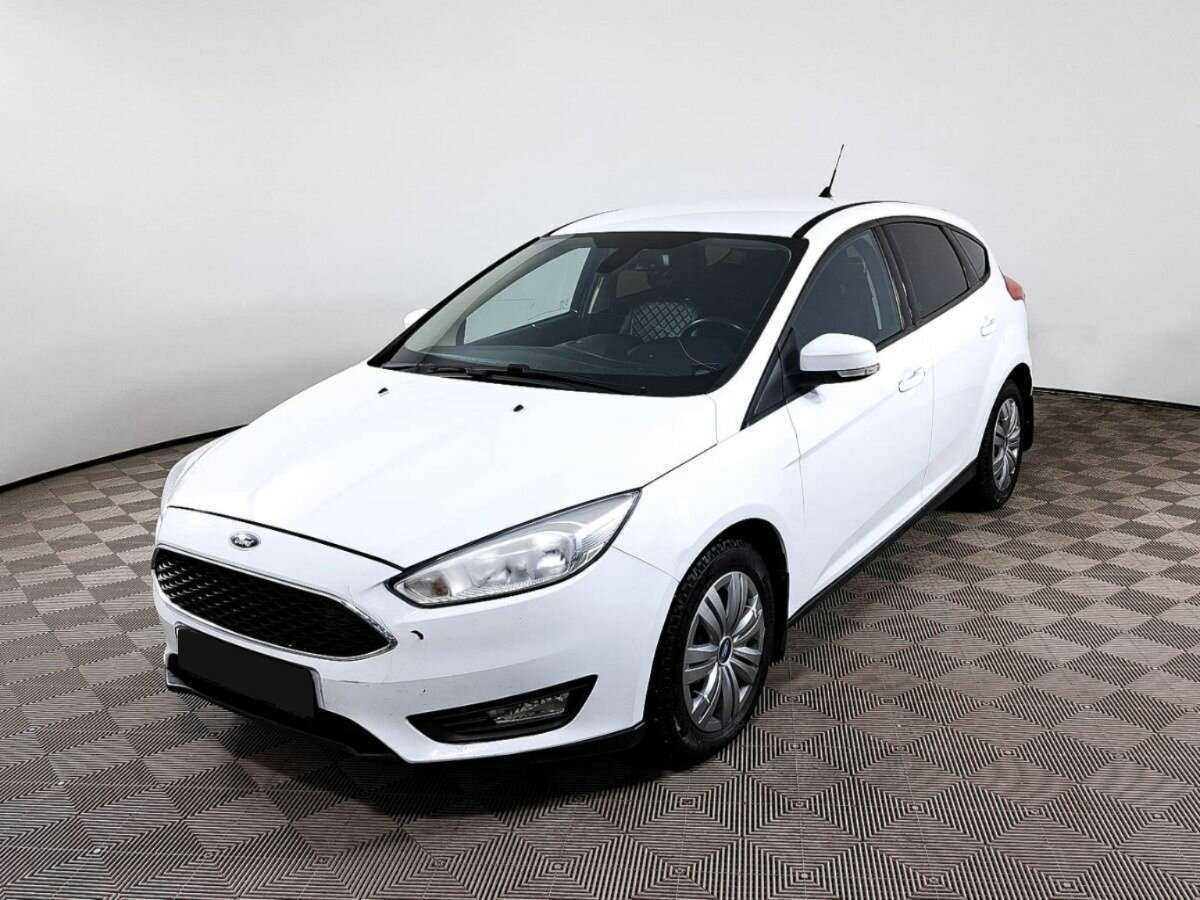 Ford Focus б/у, 2018, Механическая. Фото: #0