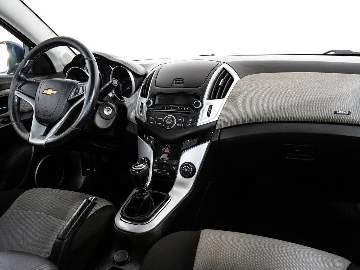 Chevrolet Cruze б/у, 2014, Механическая. Фото: #8