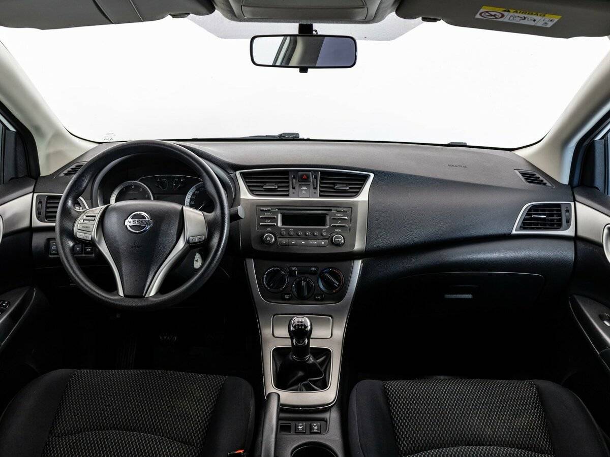 Nissan Sentra б/у, 2015, Механическая. Фото: #7