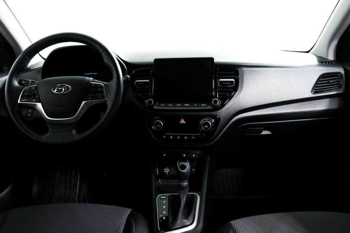 Hyundai Solaris б/у, 2022, Автоматическая. Фото: #10