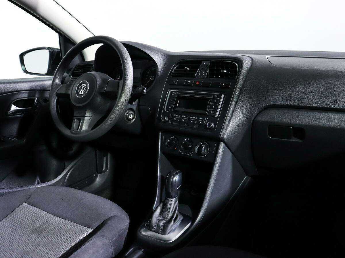 Volkswagen Polo б/у, 2014, Автоматическая. Фото: #6