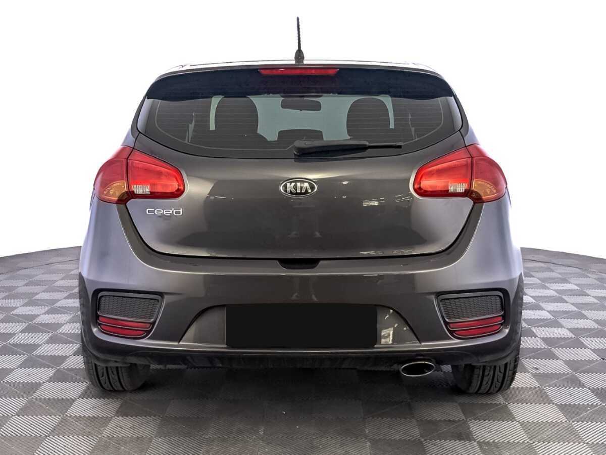 Kia Ceed б/у, 2015, Механическая. Фото: #5