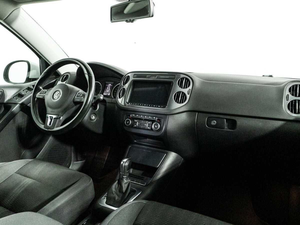 Volkswagen Tiguan б/у, 2015, Автоматическая. Фото: #8