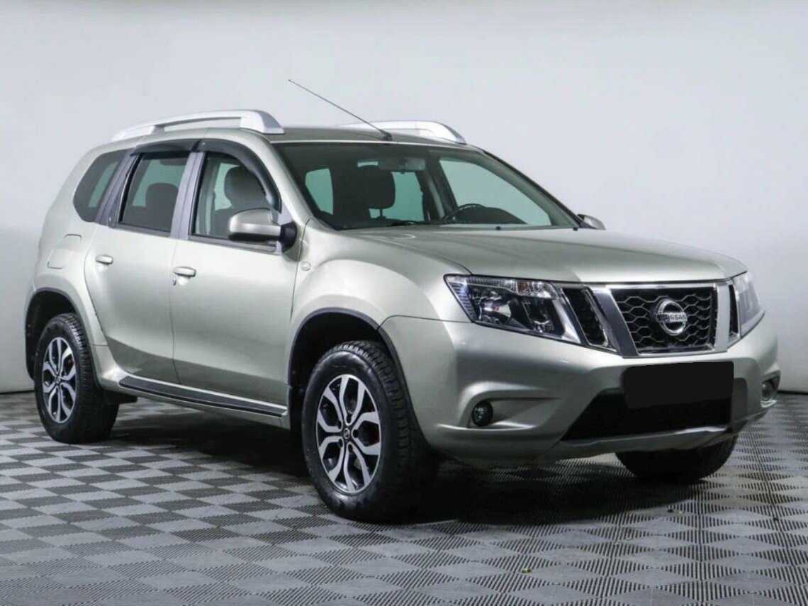 Nissan Terrano б/у, 2014, Механическая. Фото: #2
