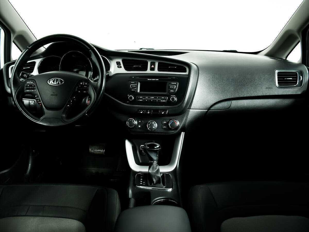 Kia Ceed б/у, 2013, Автоматическая. Фото: #10