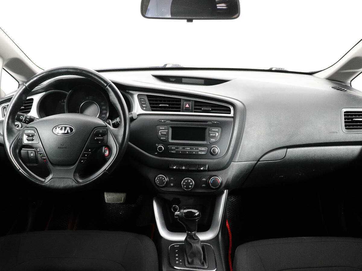 Kia Ceed б/у, 2016, Автоматическая. Фото: #12