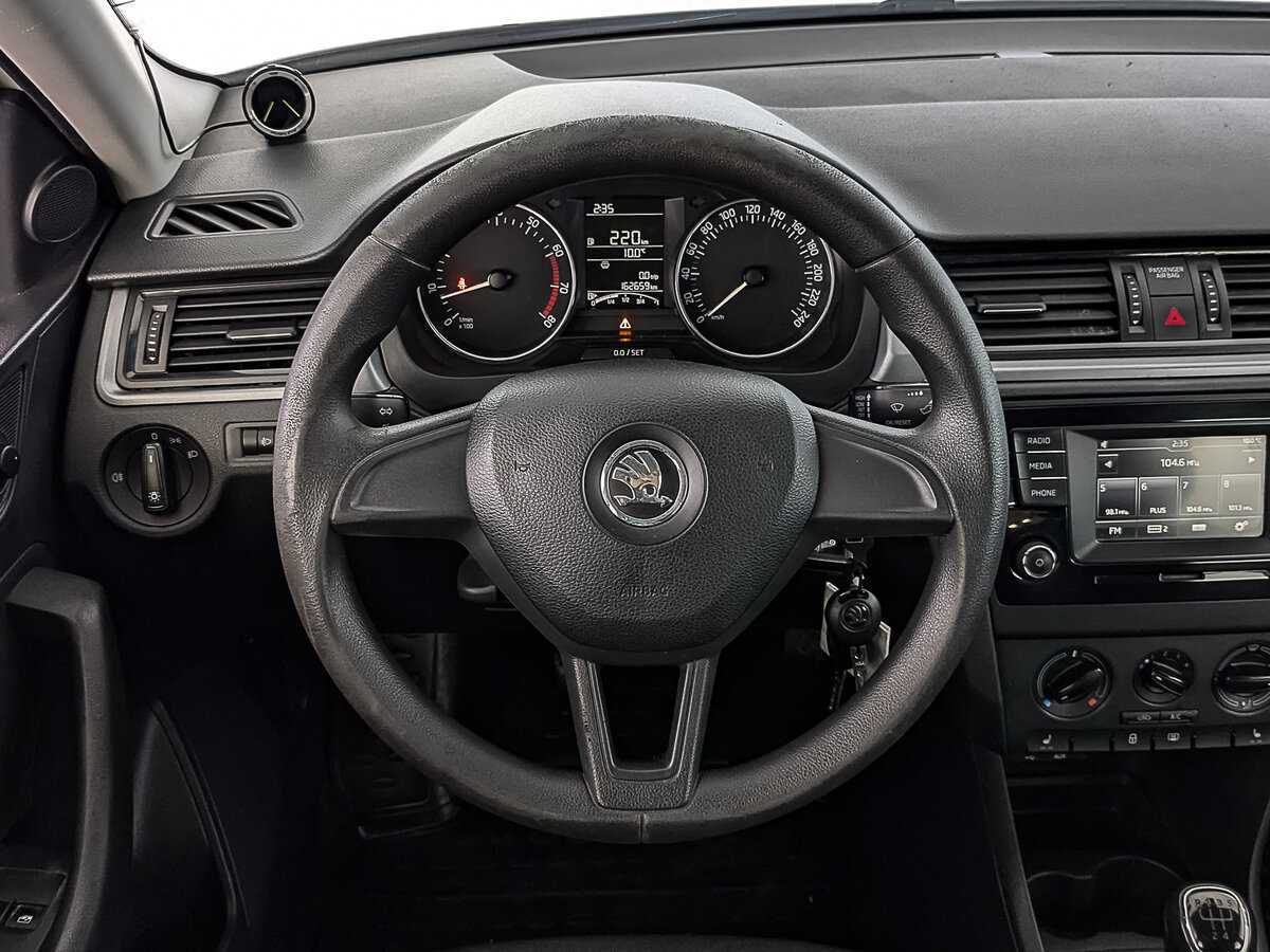 Skoda Rapid б/у, 2017, Механическая. Фото: #18