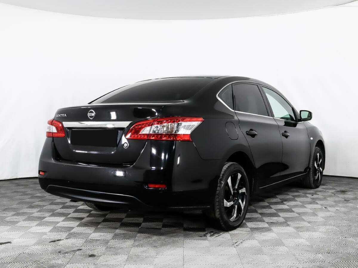 Nissan Sentra б/у, 2014, Механическая. Фото: #3