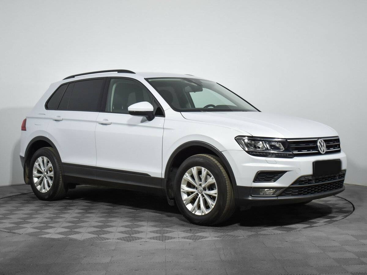 Volkswagen Tiguan б/у, 2019, Роботизированная. Фото: #2