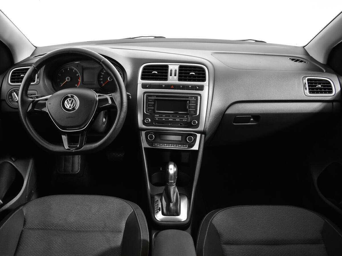 Volkswagen Polo б/у, 2016, Автоматическая. Фото: #11