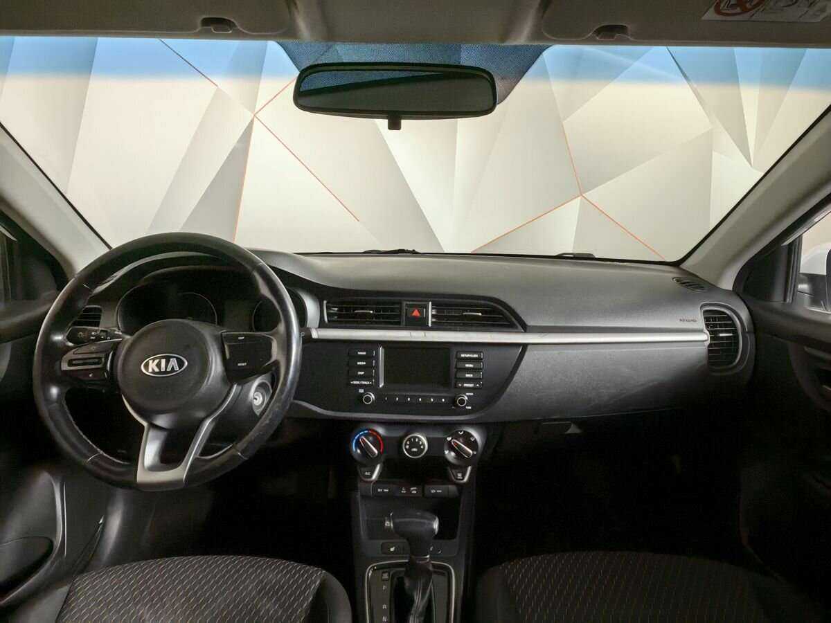 Kia Rio б/у, 2017, Автоматическая. Фото: #9