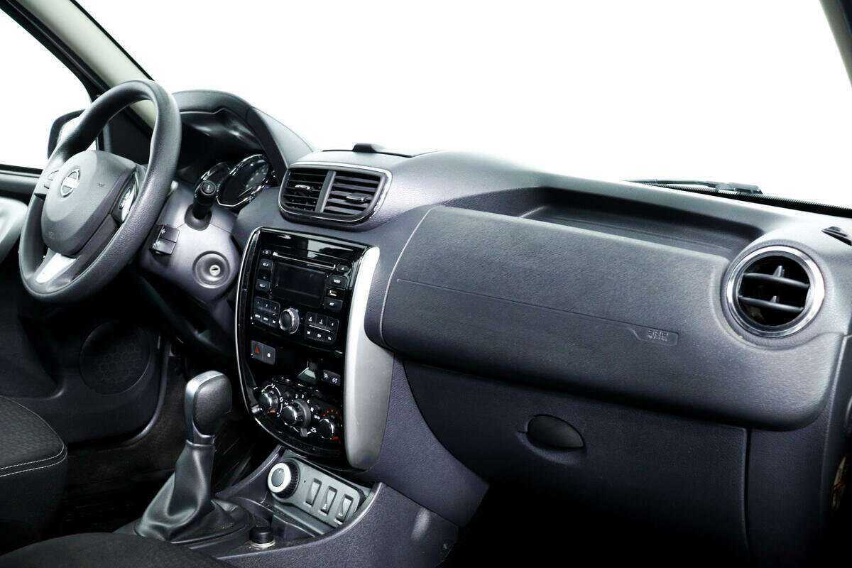 Nissan Terrano б/у, 2018, Автоматическая. Фото: #8