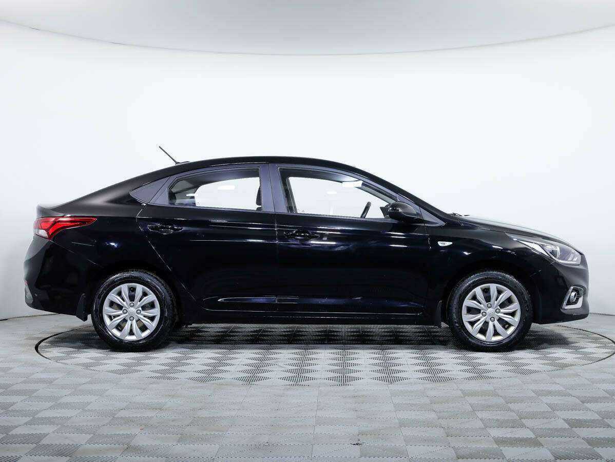 Hyundai Solaris б/у, 2018, Механическая. Фото: #2