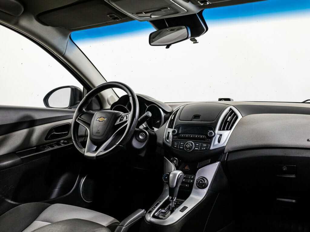 Chevrolet Cruze б/у, 2013, Автоматическая. Фото: #6