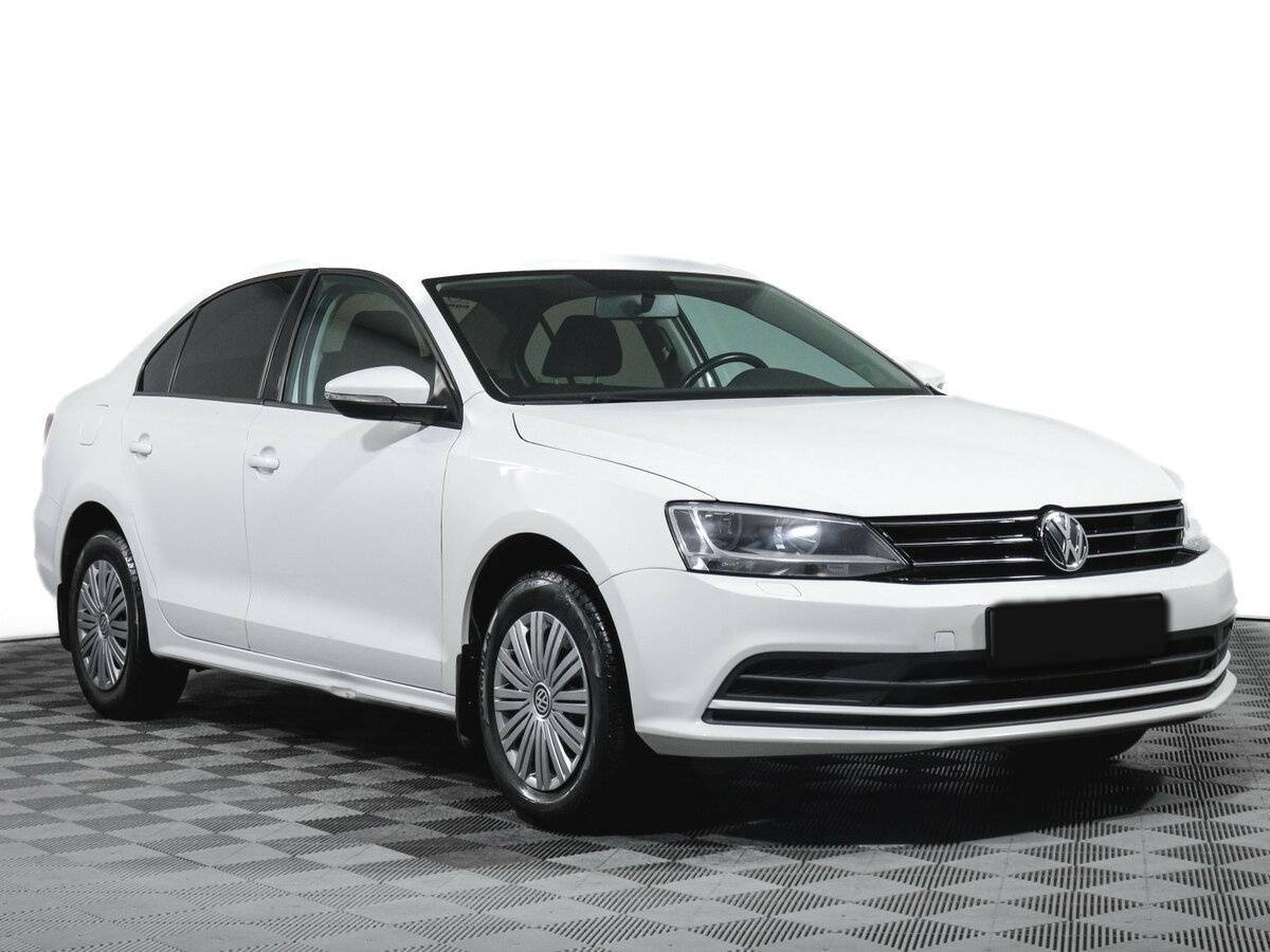 Volkswagen Jetta б/у, 2016, Автоматическая. Фото: #2