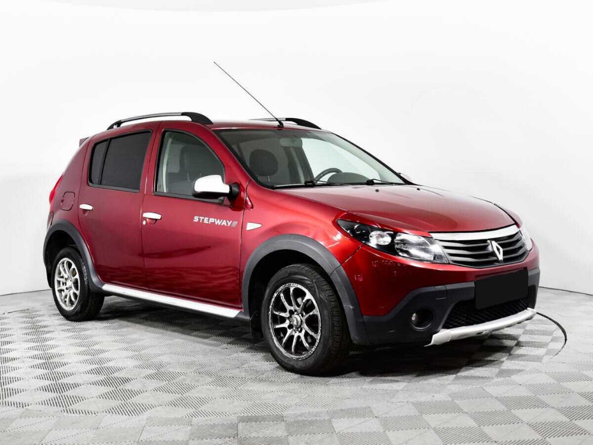 Renault Sandero б/у, 2012, Автоматическая. Фото: #2