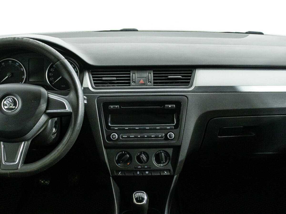 Skoda Rapid б/у, 2014, Механическая. Фото: #13