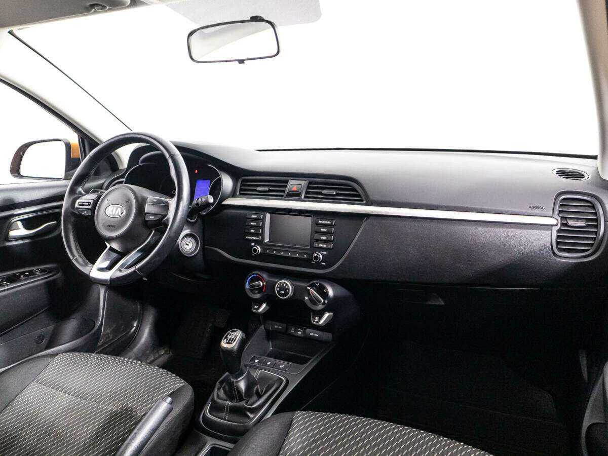 Kia Rio б/у, 2017, Механическая. Фото: #8