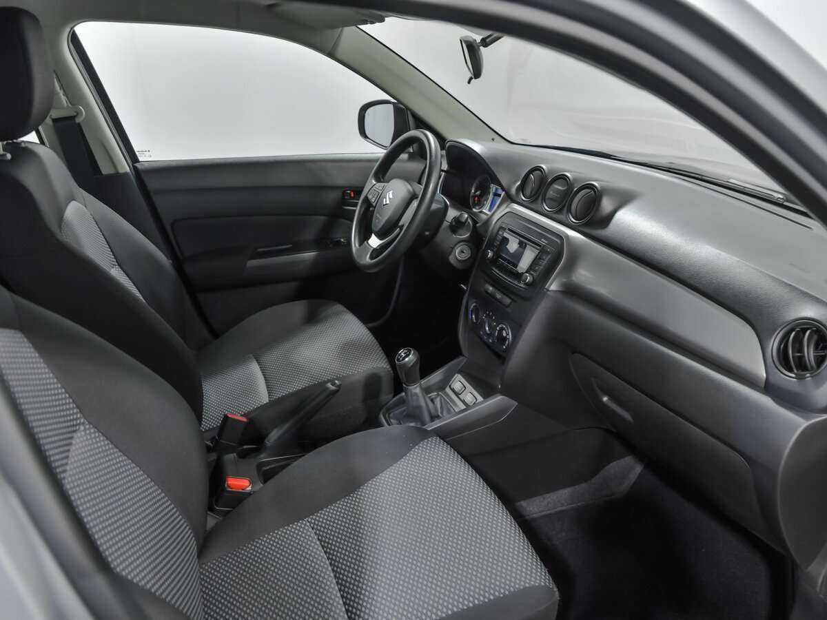 Suzuki Vitara б/у, 2018, Механическая. Фото: #12