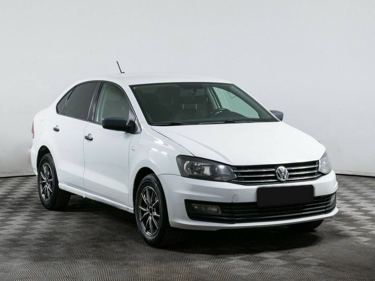 Volkswagen Polo б/у, 2018, Механическая. Фото: #2