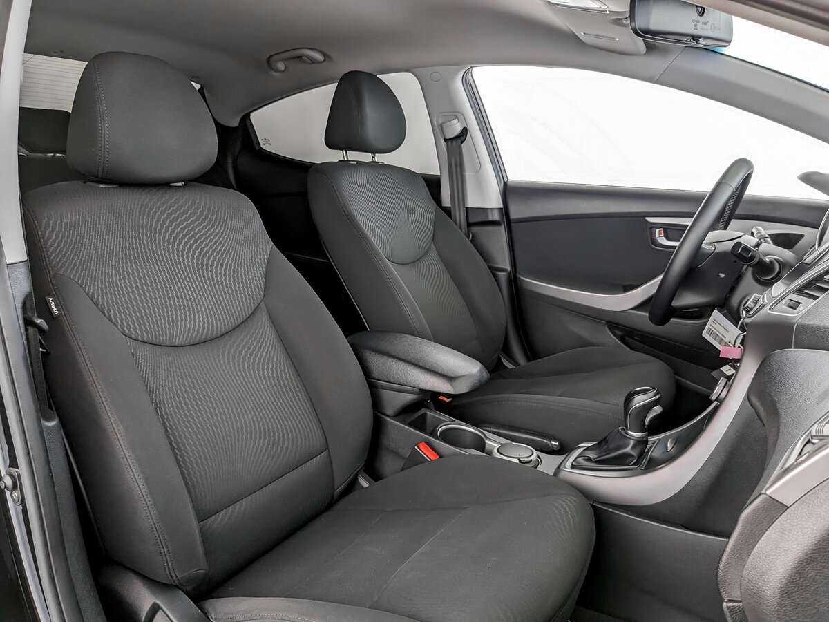 Hyundai Elantra б/у, 2014, Автоматическая. Фото: #18