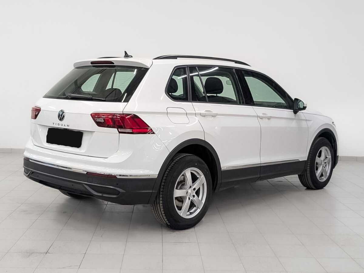 Volkswagen Tiguan б/у, 2021, Роботизированная. Фото: #4