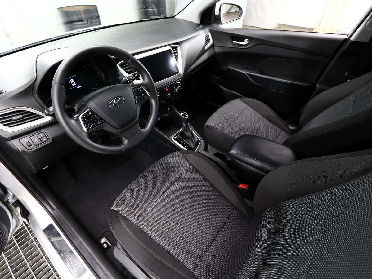 Hyundai Solaris б/у, 2020, Автоматическая. Фото: #7