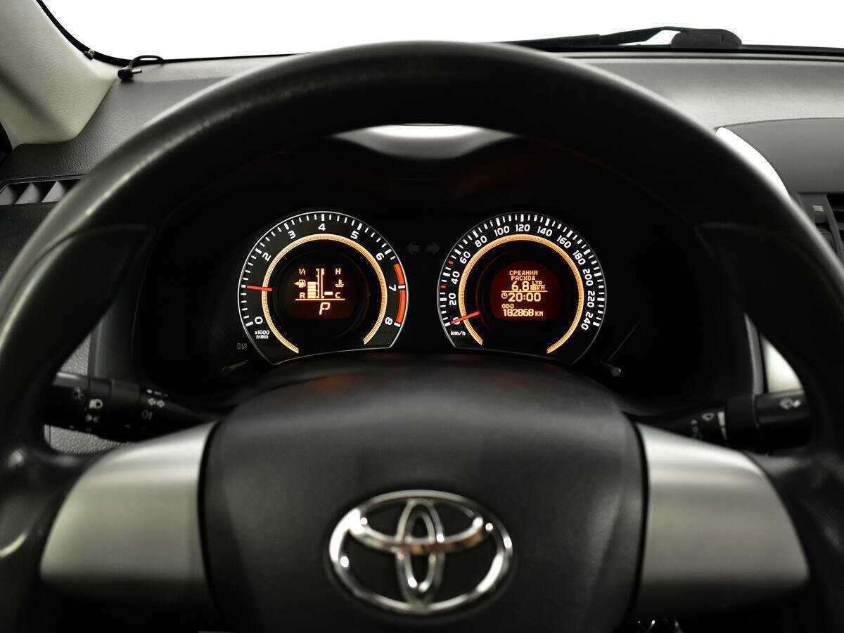 Toyota Corolla б/у, 2012, Автоматическая. Фото: #10