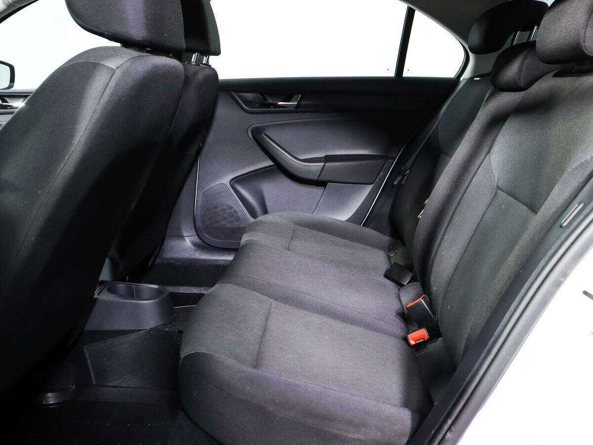Skoda Rapid б/у, 2018, Автоматическая. Фото: #8
