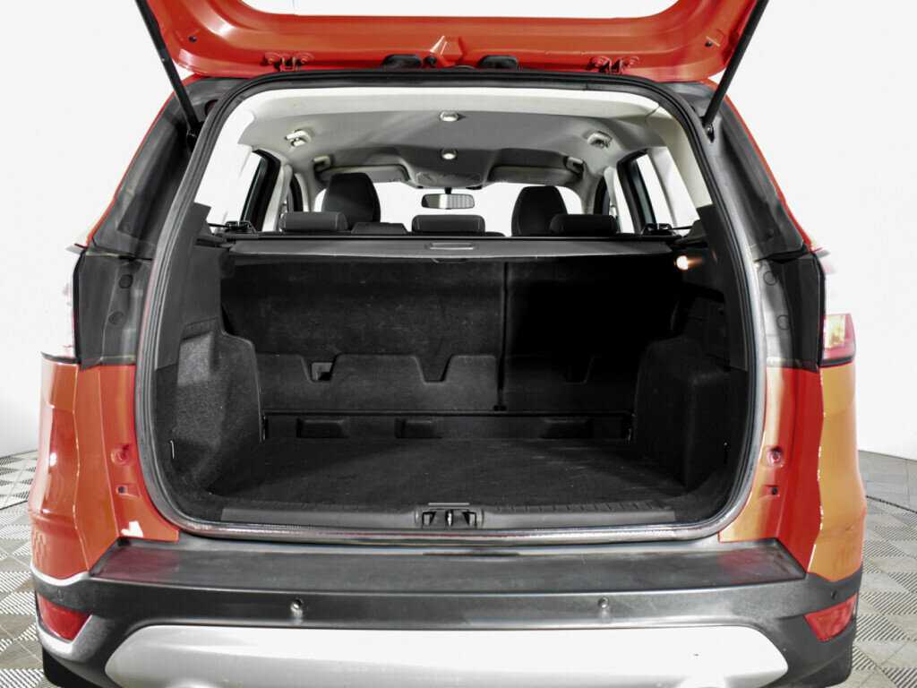 Ford Kuga б/у, 2017, Автоматическая. Фото: #16