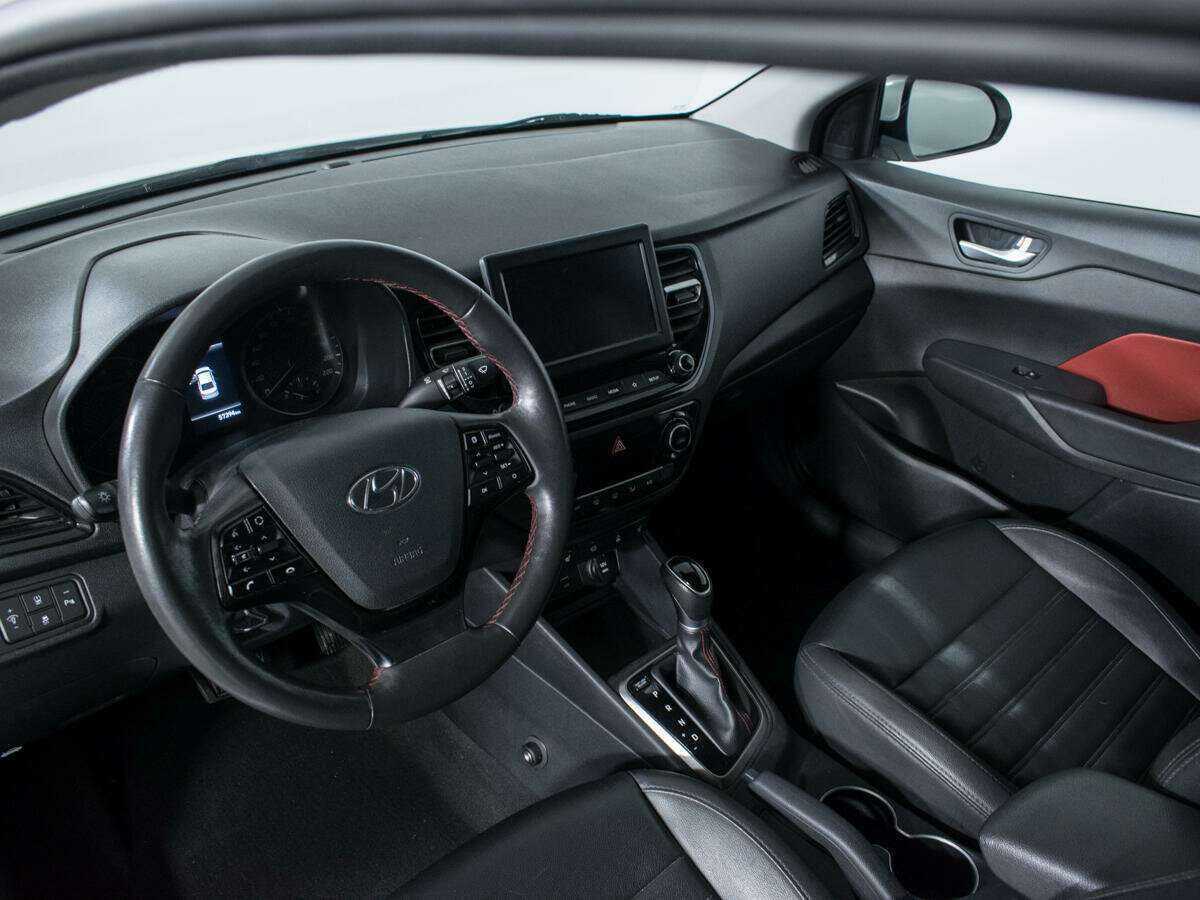 Hyundai Solaris б/у, 2020, Автоматическая. Фото: #12