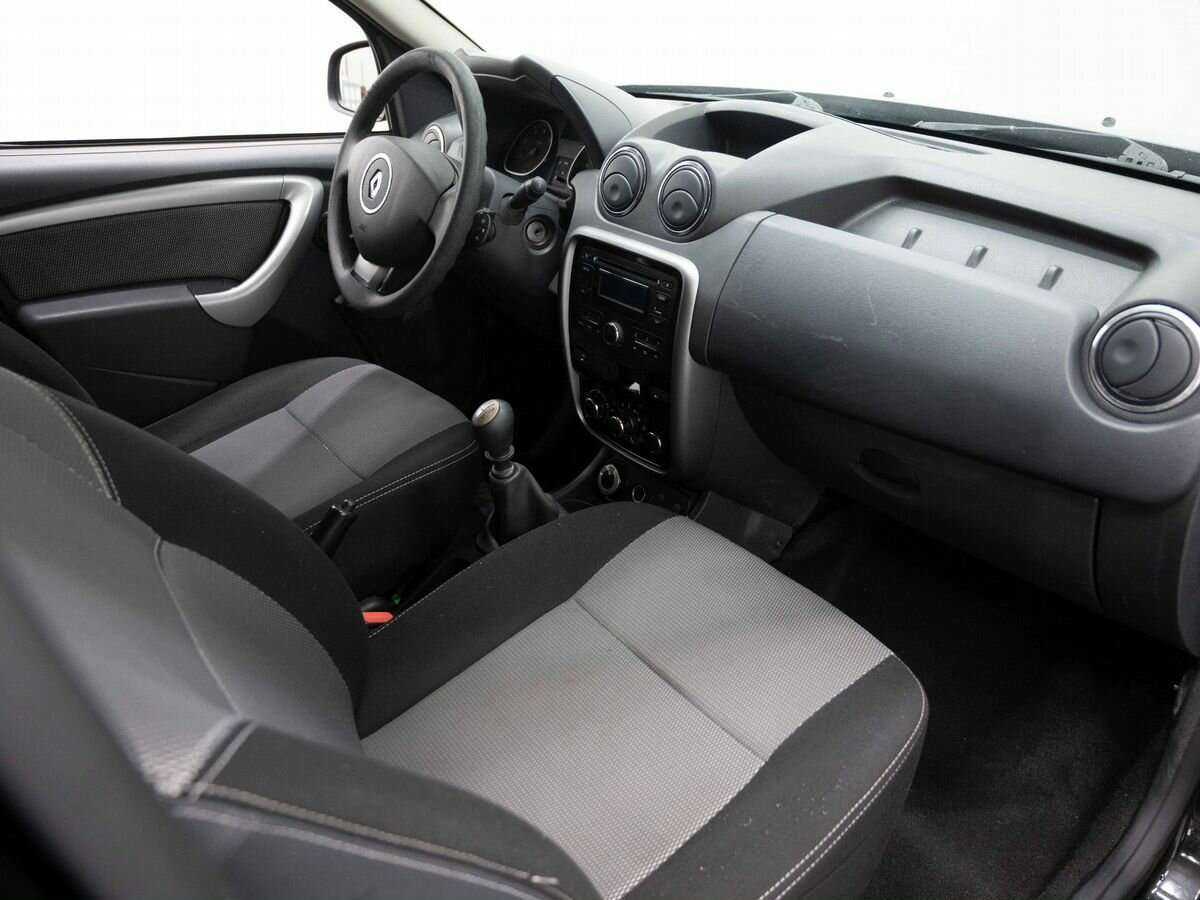 Renault Duster б/у, 2013, Механическая. Фото: #10