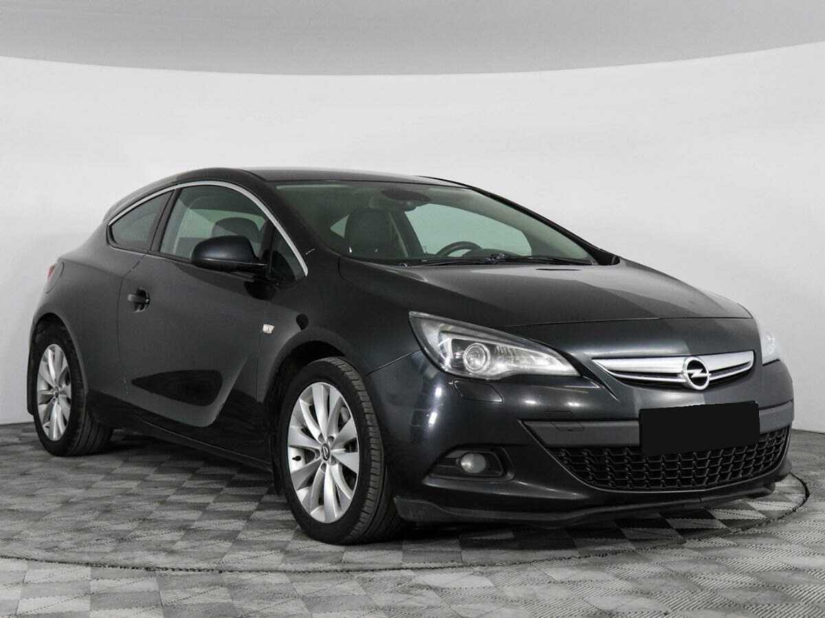 Opel Astra б/у, 2013, Механическая. Фото: #1
