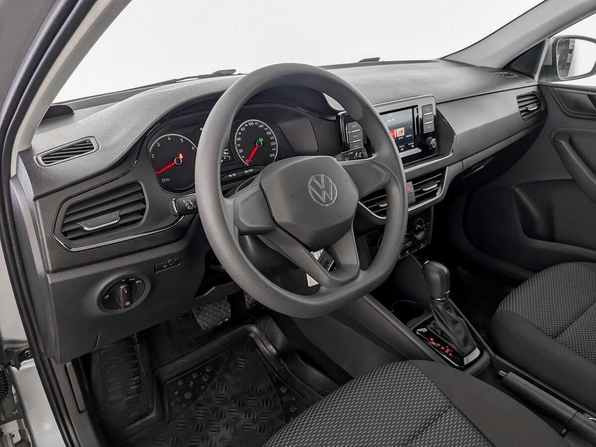 Volkswagen Polo б/у, 2021, Автоматическая. Фото: #13