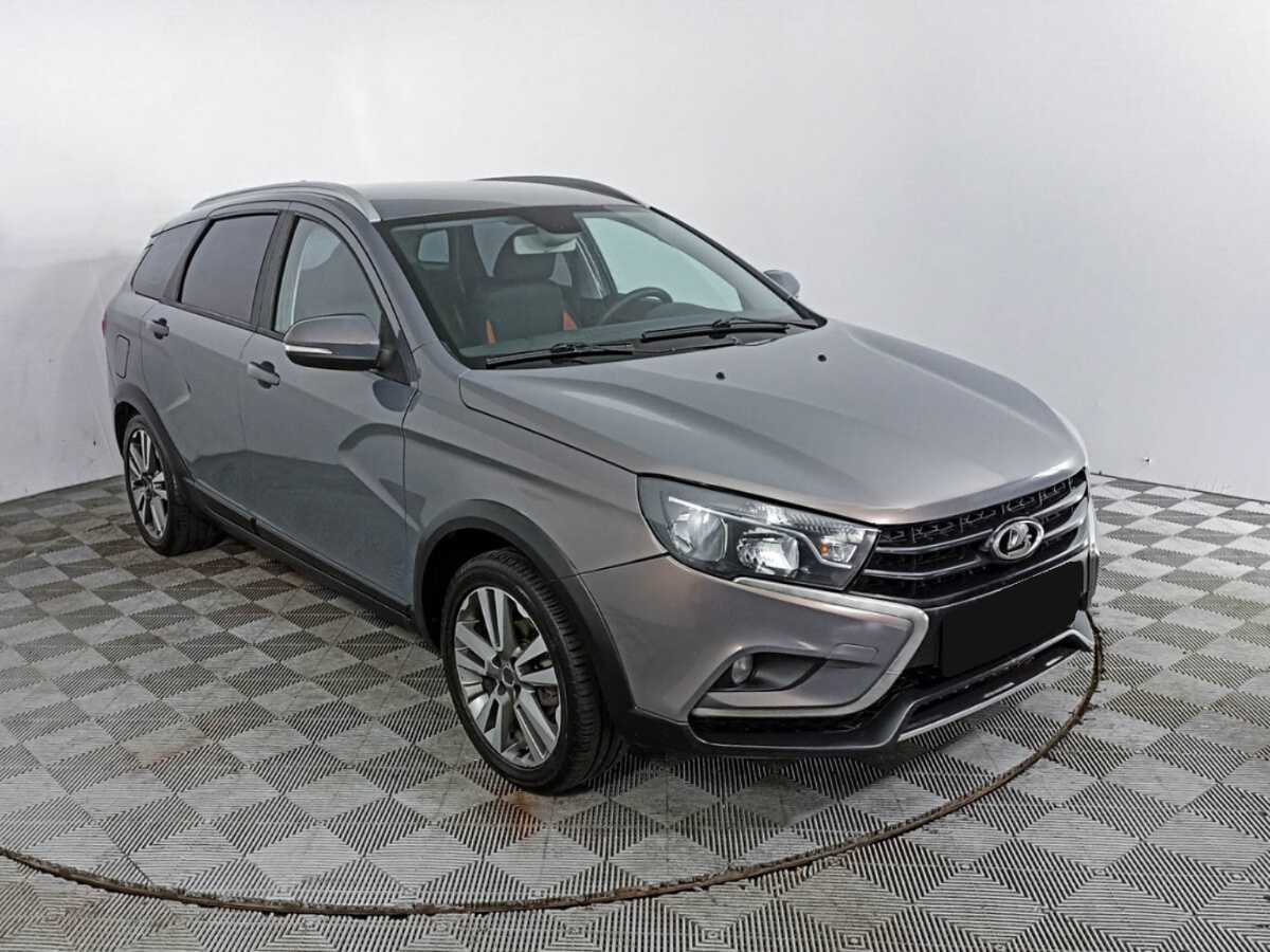 Lada (ВАЗ) Vesta б/у, 2017, Механическая. Фото: #2