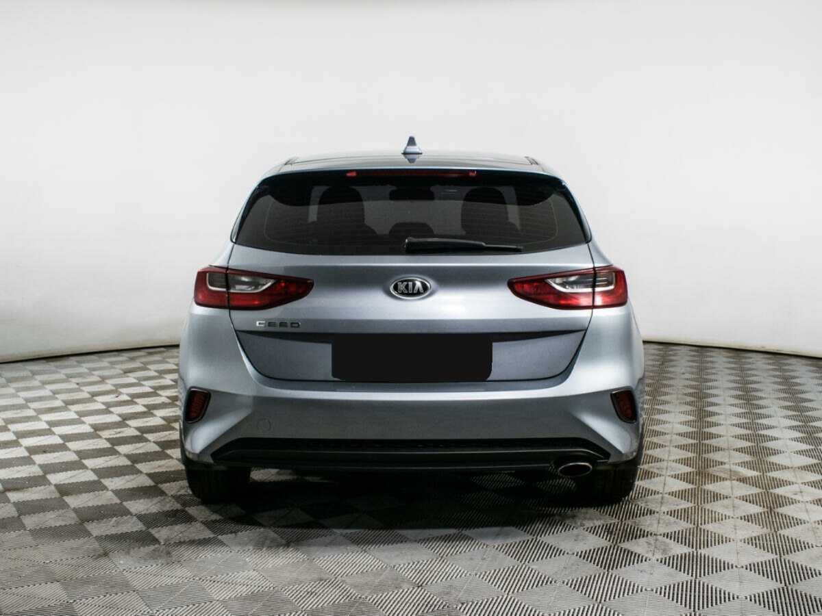 Kia Ceed б/у, 2018, Автоматическая. Фото: #2