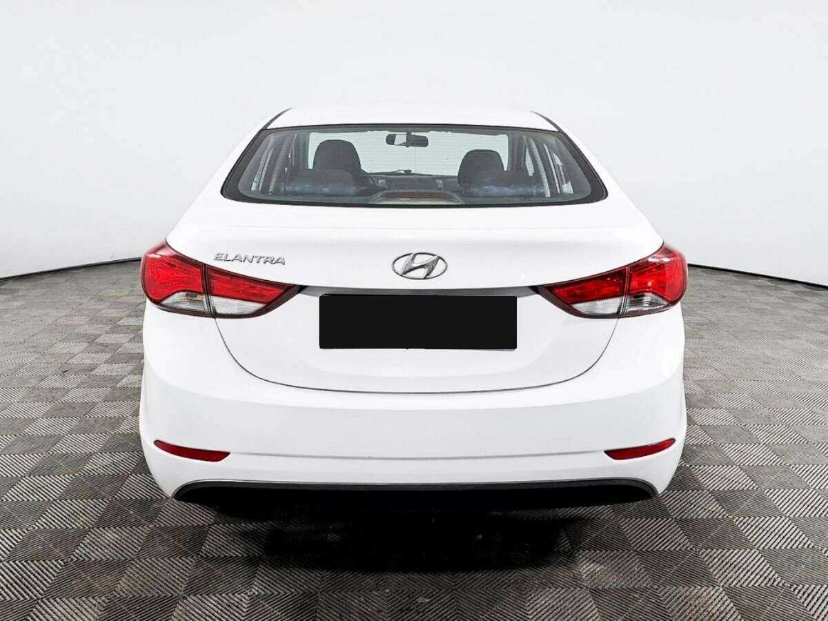 Hyundai Elantra б/у, 2015, Автоматическая. Фото: #5