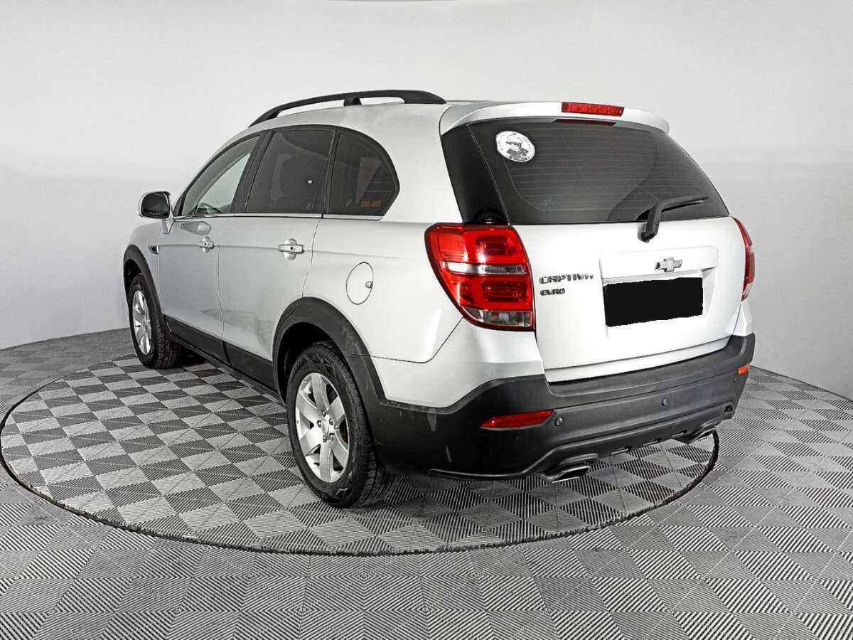 Chevrolet Captiva б/у, 2015, Автоматическая. Фото: #6