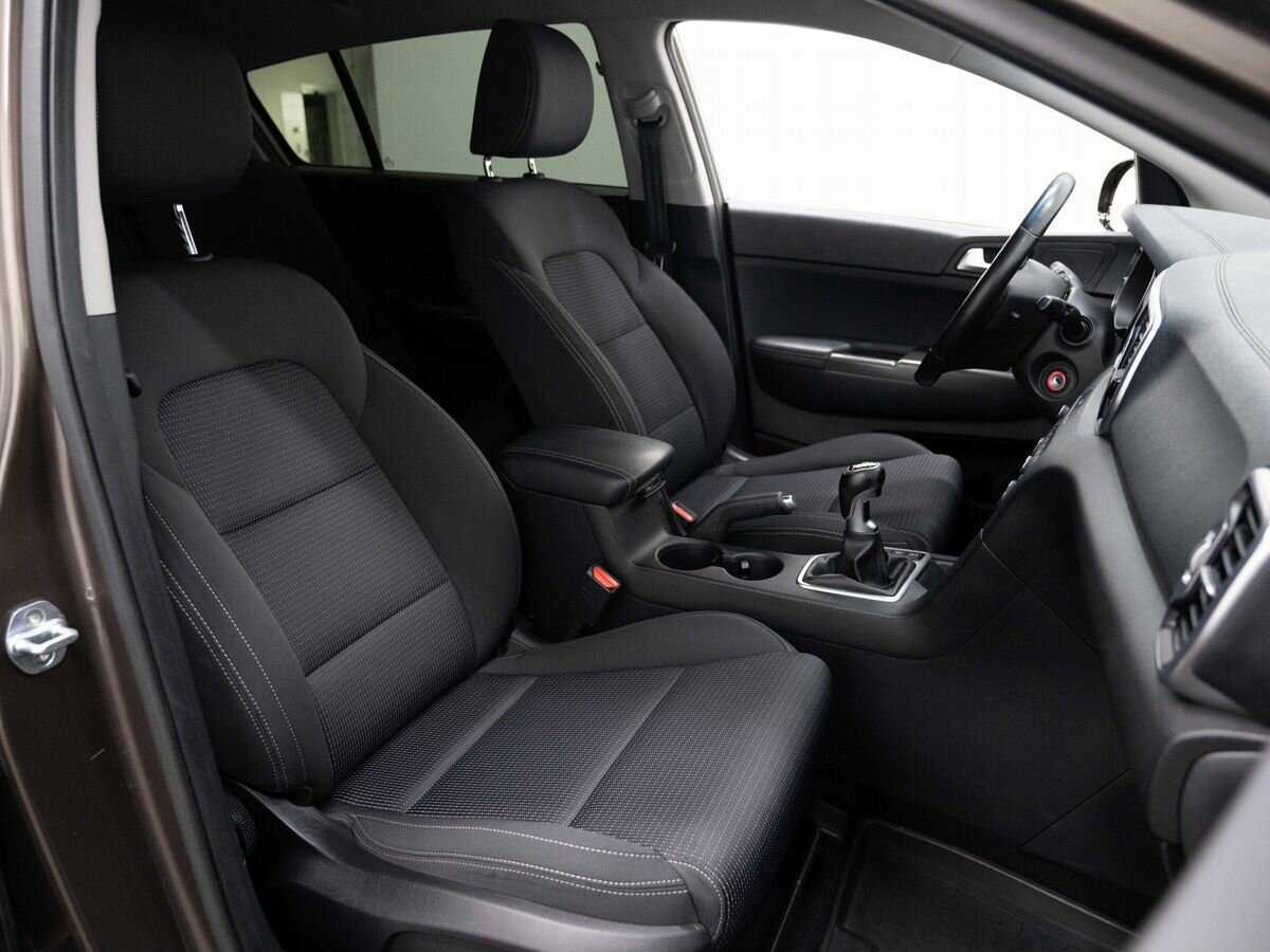 Kia Sportage б/у, 2017, Механическая. Фото: #12