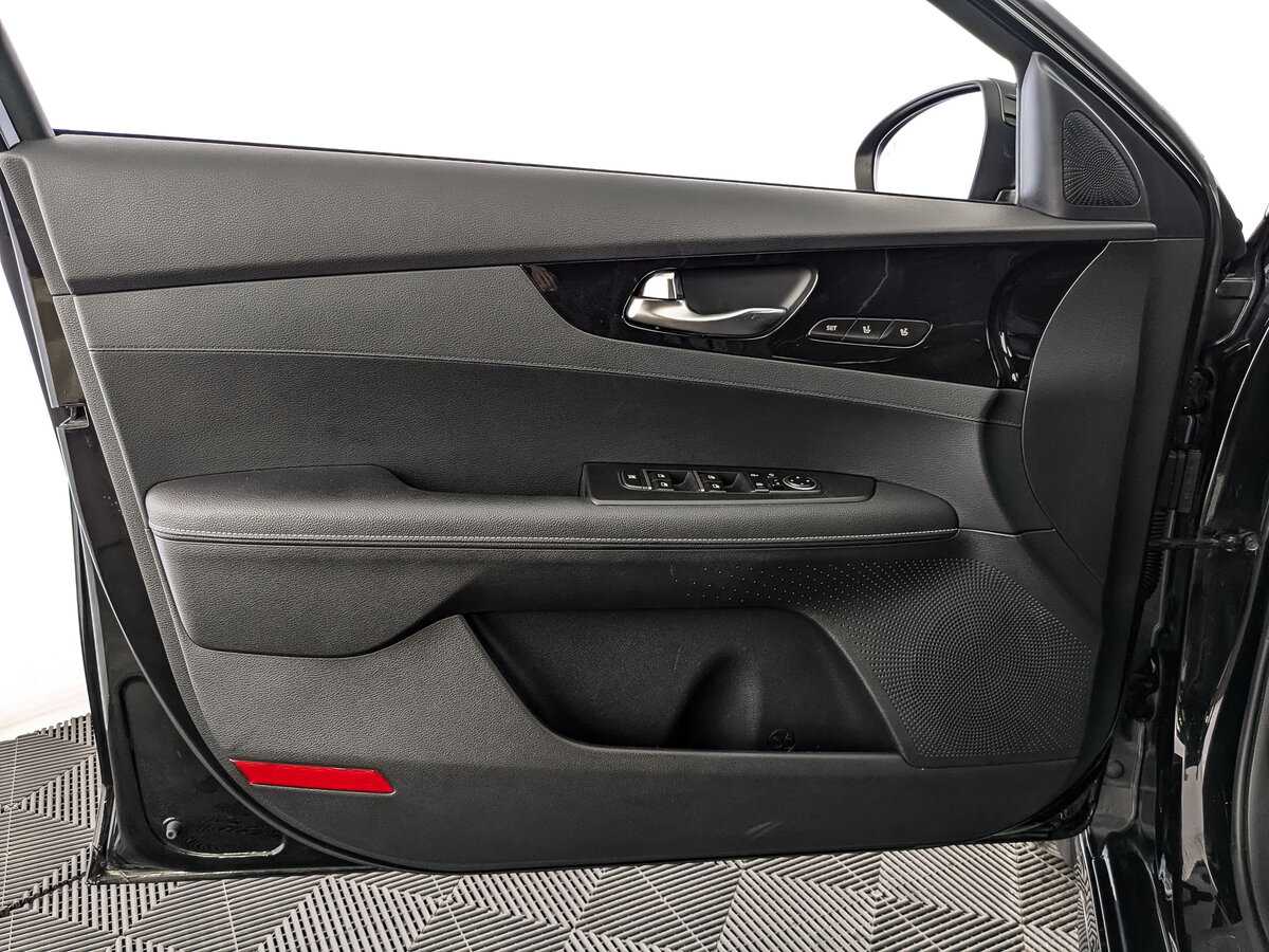 Kia Cerato б/у, 2021, Автоматическая. Фото: #14