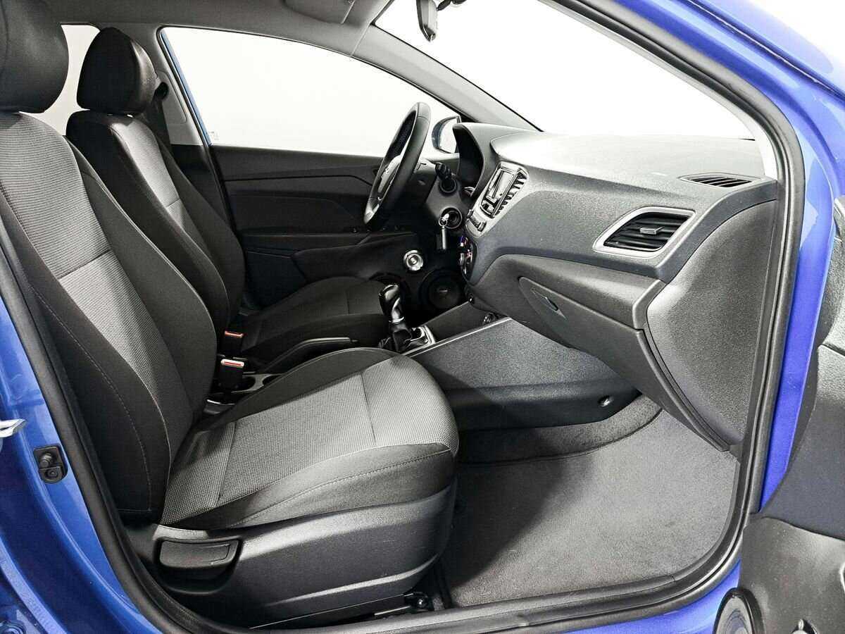 Hyundai Solaris б/у, 2018, Механическая. Фото: #8
