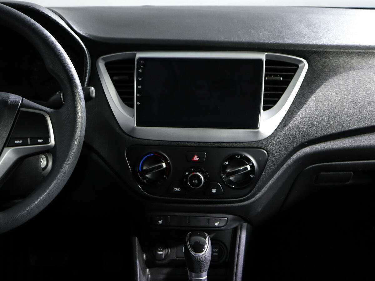 Hyundai Solaris б/у, 2019, Автоматическая. Фото: #12
