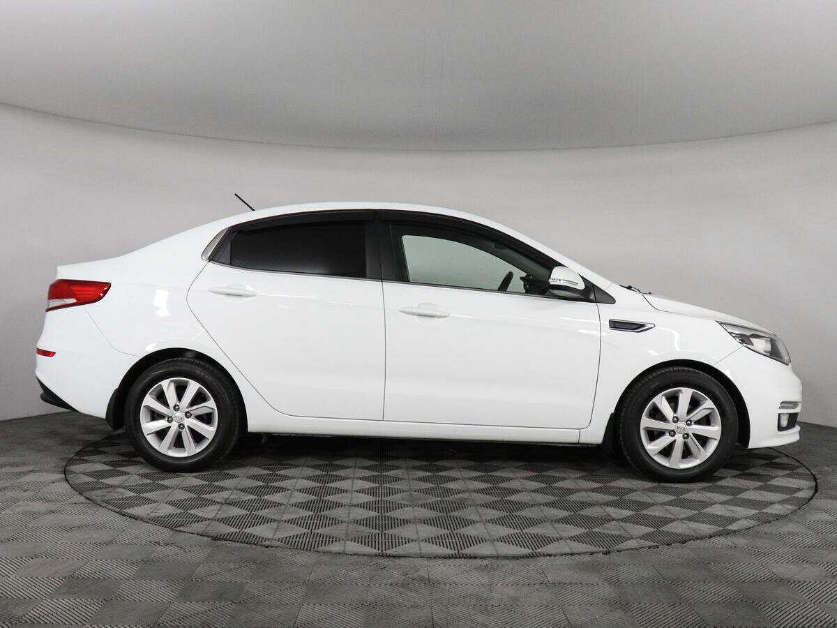 Kia Rio б/у, 2016, Автоматическая. Фото: #3