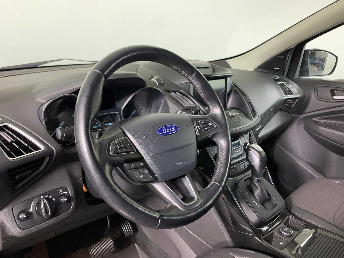 Ford Kuga б/у, 2017, Автоматическая. Фото: #11