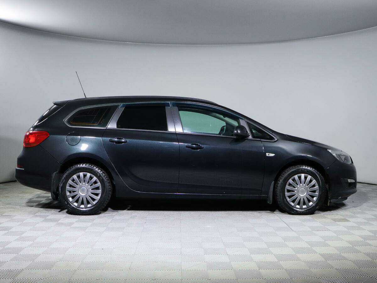 Opel Astra б/у, 2014, Автоматическая. Фото: #3