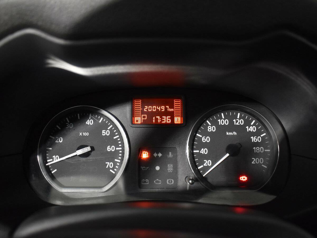 Nissan Terrano б/у, 2014, Автоматическая. Фото: #12