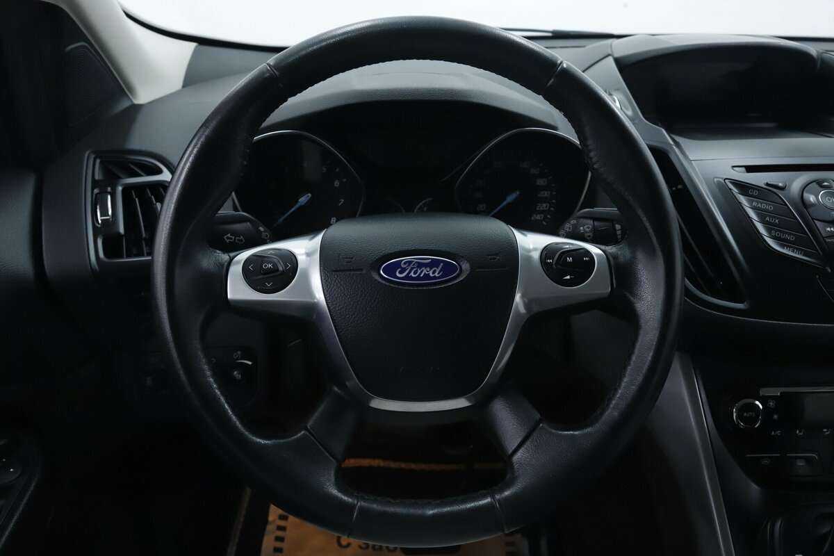 Ford Kuga б/у, 2016, Автоматическая. Фото: #10