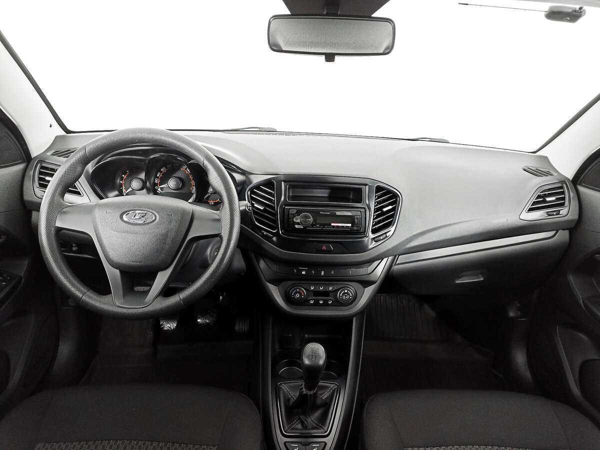 Lada (ВАЗ) Vesta б/у, 2019, Механическая. Фото: #9